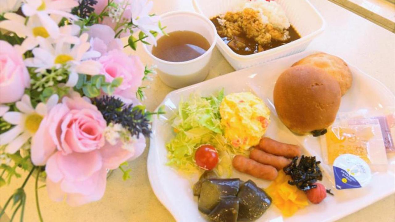 Toyoko Inn Osaka Itami Airport Toyonaka Extérieur photo