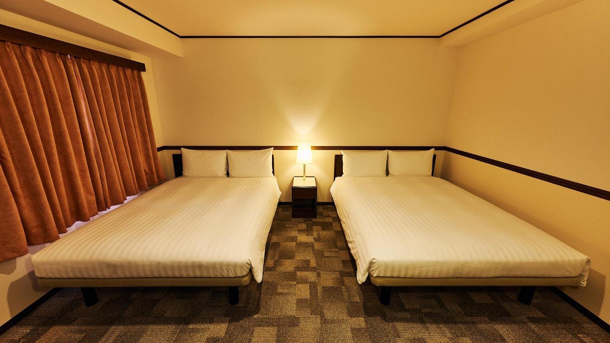 Toyoko Inn Osaka Itami Airport Toyonaka Chambre photo