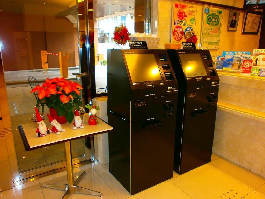 Toyoko Inn Osaka Itami Airport Toyonaka Extérieur photo