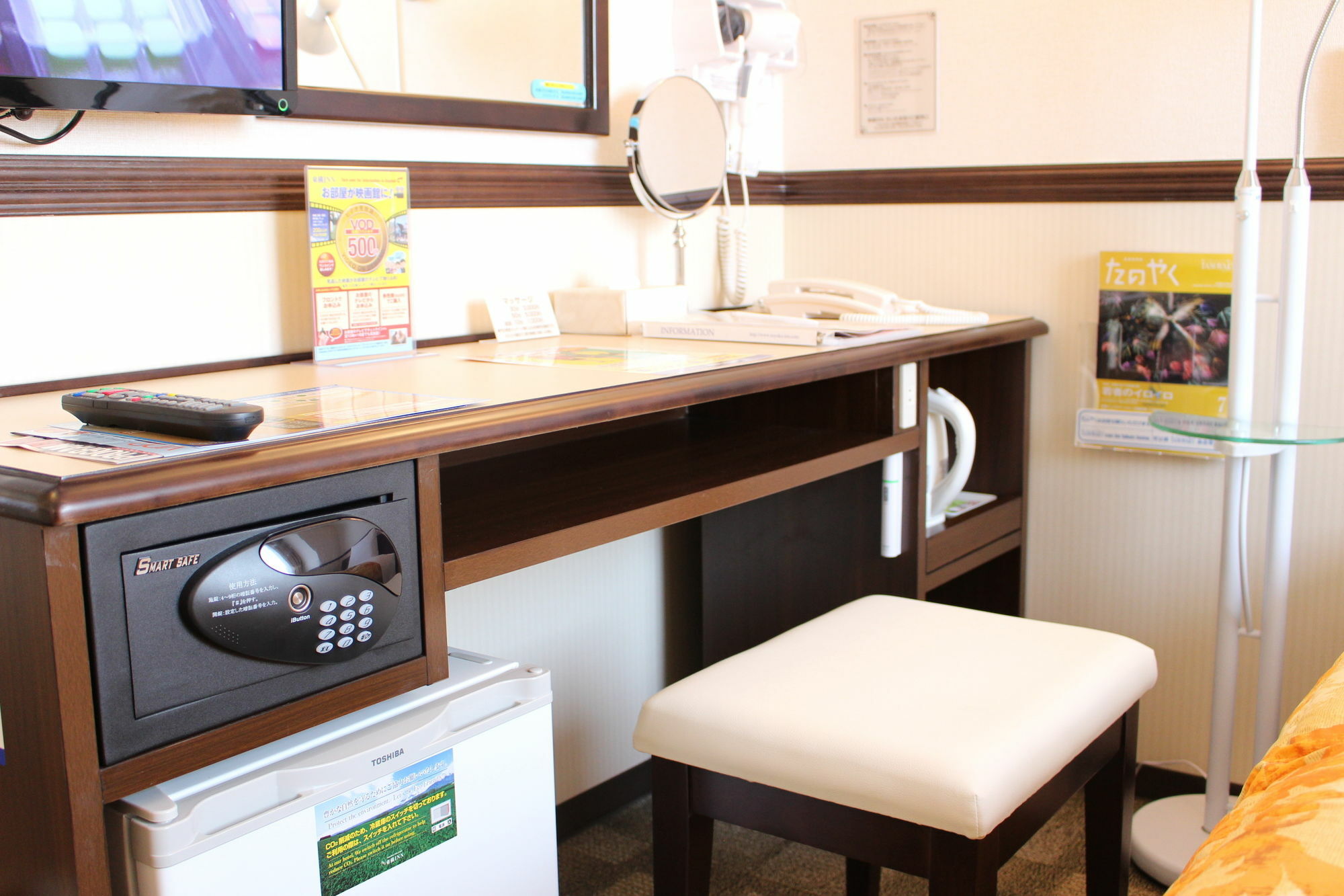 Toyoko Inn Osaka Itami Airport Toyonaka Extérieur photo